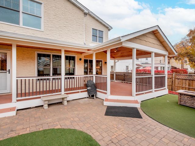 1840 Stanford Avenue, Saint Paul, MN 55105