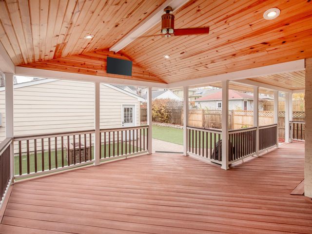 1840 Stanford Avenue, Saint Paul, MN 55105