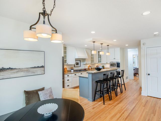 1840 Stanford Avenue, Saint Paul, MN 55105