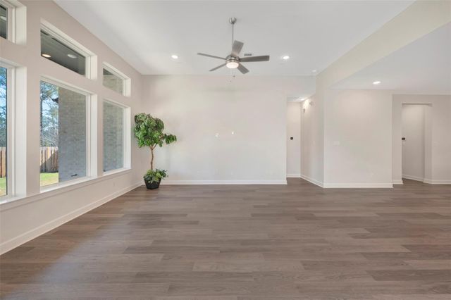 1728 Howler Way, Todd Mission, TX 77316