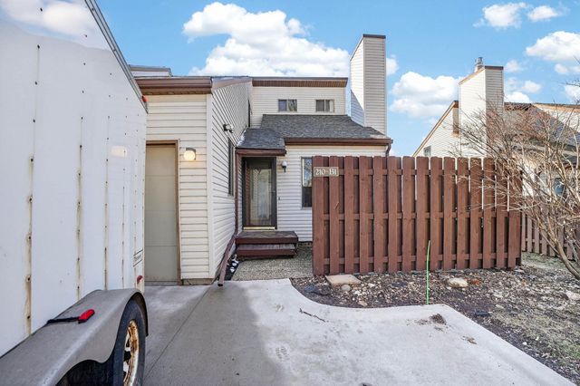 210 Balboa Ave Apt B1, Cedar Falls, IA 50613