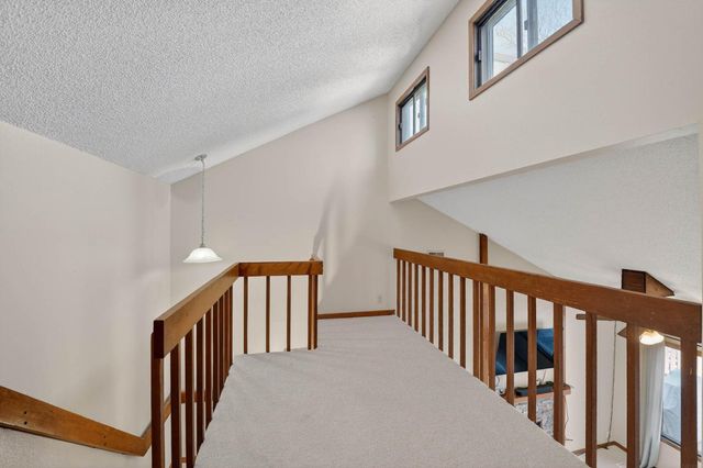210 Balboa Ave Apt B1, Cedar Falls, IA 50613