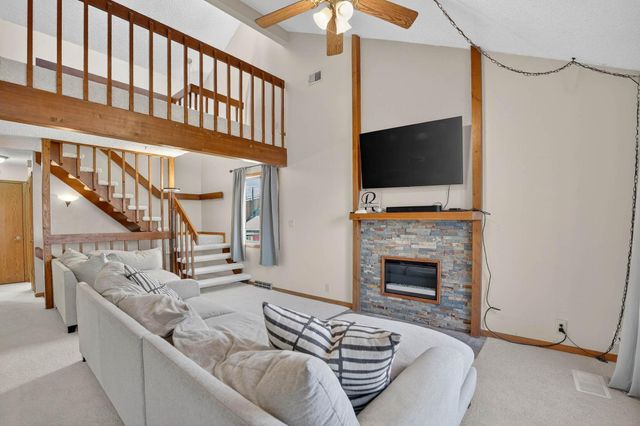 210 Balboa Ave Apt B1, Cedar Falls, IA 50613