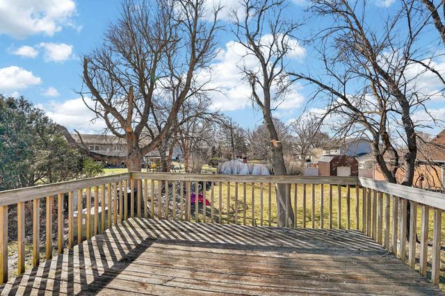 210 Balboa Ave Apt B1, Cedar Falls, IA 50613