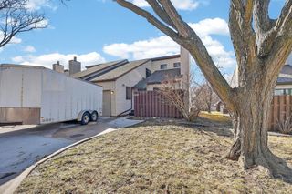 210 Balboa Ave Apt B1, Cedar Falls, IA 50613