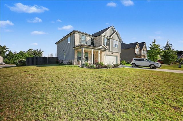 1826 Woodsley Court, Loganville, GA 30052