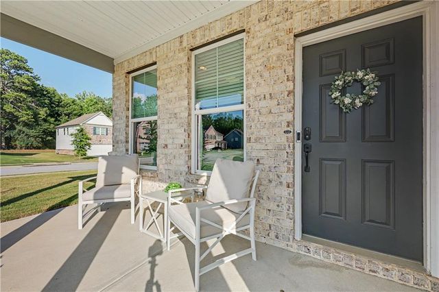 1826 Woodsley Court, Loganville, GA 30052