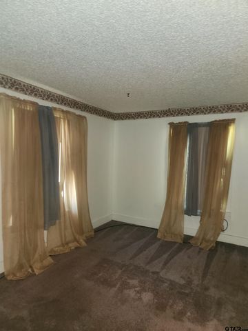 3108 N Grand Ave, Tyler, TX 75702