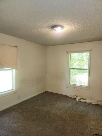 3108 N Grand Ave, Tyler, TX 75702