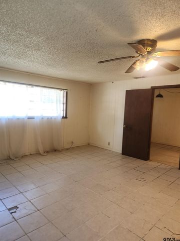 3108 N Grand Ave, Tyler, TX 75702
