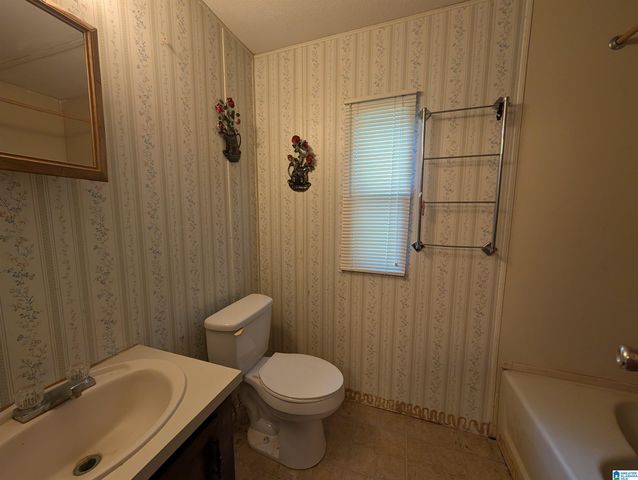 323 TAYLORS CHAPEL ROAD, Anniston, AL 36201