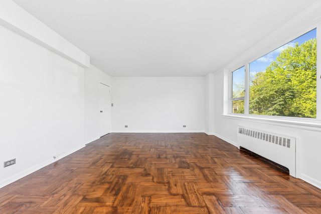 5355 HENRY HUDSON Parkway W # 4G, New York City, NY 10471