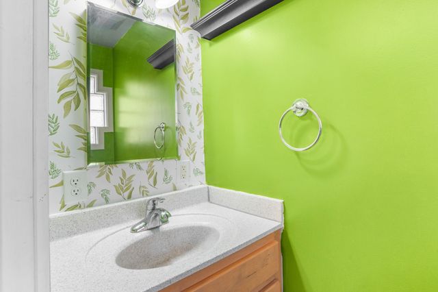 2310 39th A, Los Alamos, NM 87544