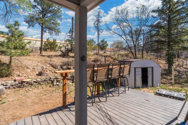 2310 39th A, Los Alamos, NM 87544