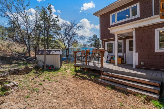 2310 39th A, Los Alamos, NM 87544