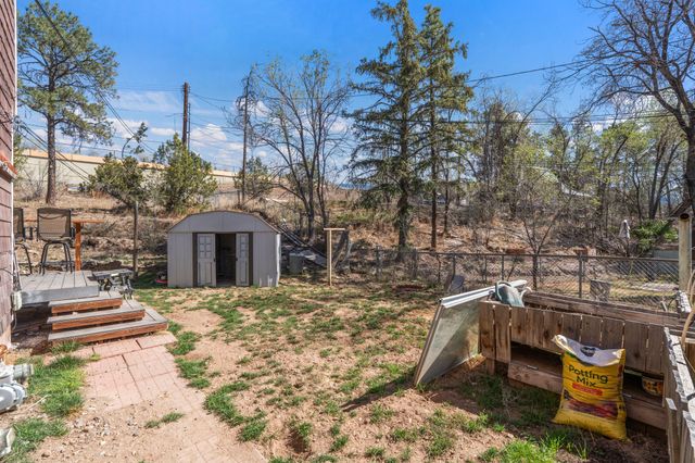 2310 39th A, Los Alamos, NM 87544