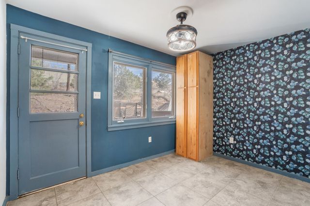 2310 39th A, Los Alamos, NM 87544