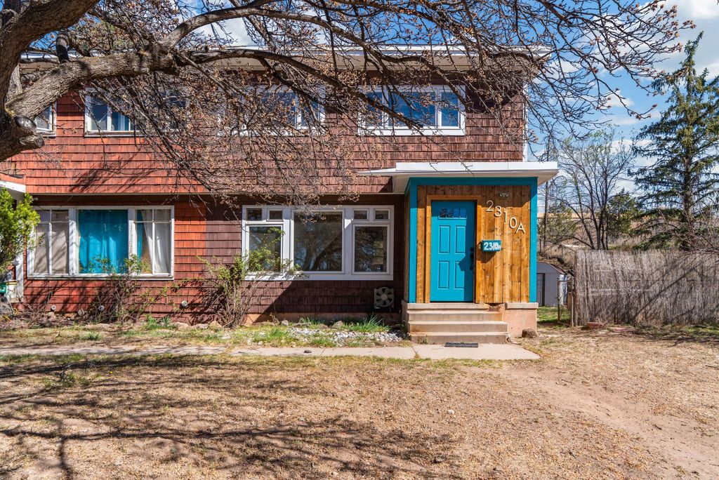 2310 39th A, Los Alamos, NM 87544