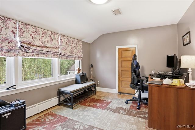 11 Cloister Court, Amherst, NY 14226