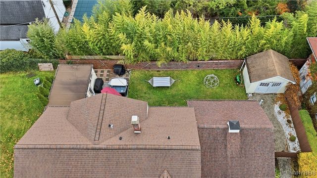 11 Cloister Court, Amherst, NY 14226