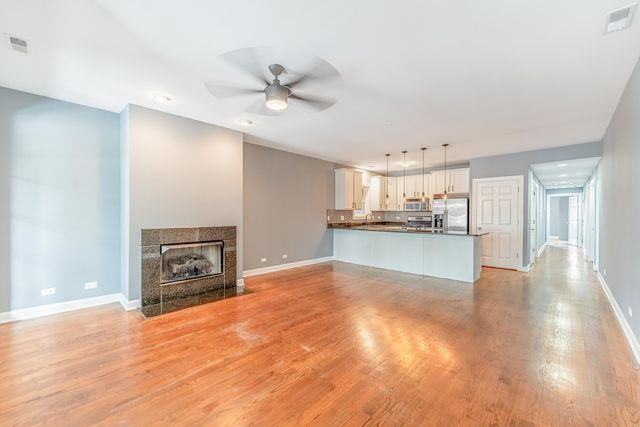 4011 W Fullerton Avenue 2E, Chicago, IL 60639