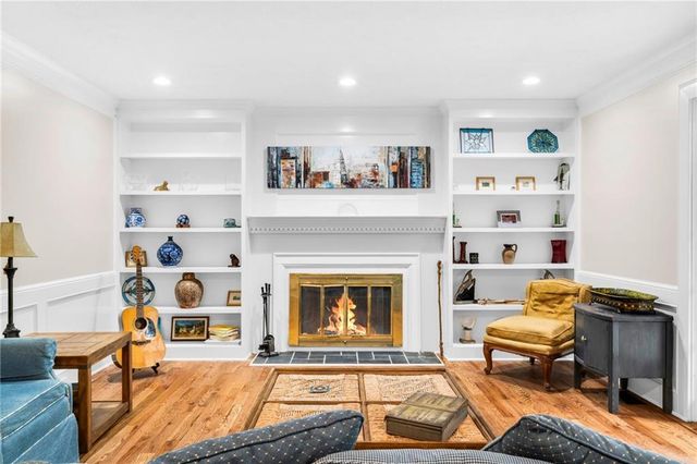 2316 Milstead Circle NE, Marietta, GA 30066