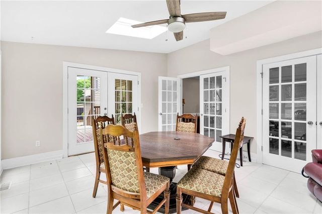2316 Milstead Circle NE, Marietta, GA 30066