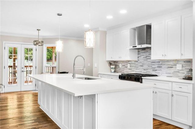2316 Milstead Circle NE, Marietta, GA 30066