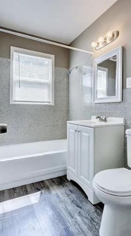 10109 Hillcrest Road, Kansas City, MO 64134