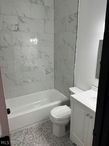 12001 Oakview Avenue DOWN, Cleveland, OH 44108