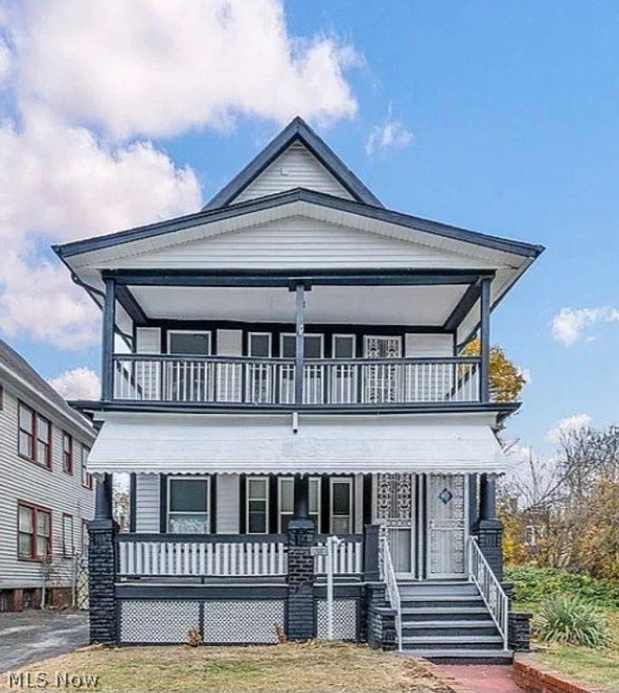 12001 Oakview Avenue DOWN, Cleveland, OH 44108