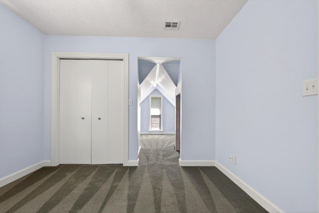 1045 N Colorado Street, Nevada, MO 64772