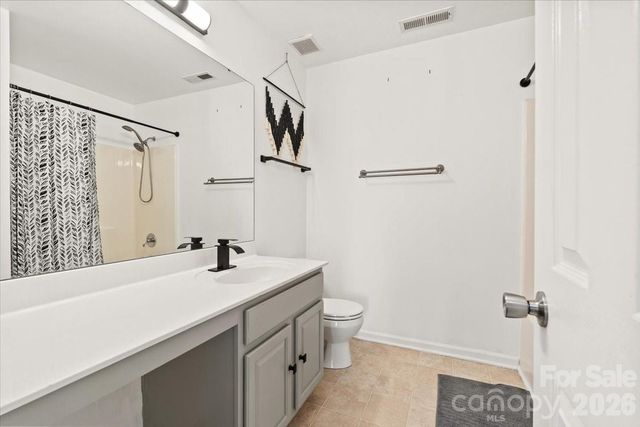 4435 Oakburn Drive, Charlotte, NC 28269