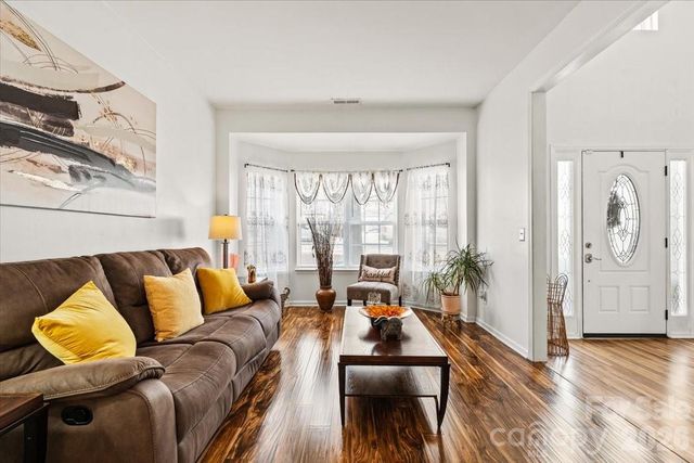 4435 Oakburn Drive, Charlotte, NC 28269