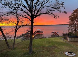10040 Brinwood Drive, Wills Point, TX 75169