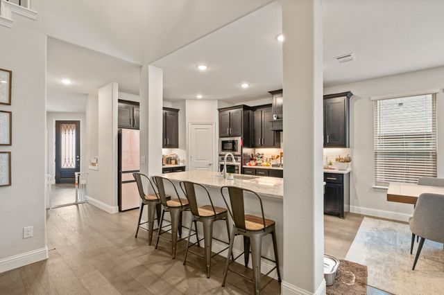 811 Ridgehurst Road, Melissa, TX 75454