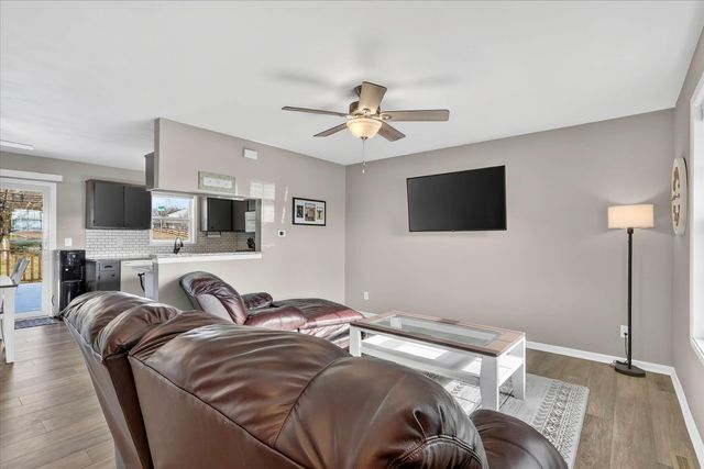 1903 Silverthorn Drive, Byron, IL 61010