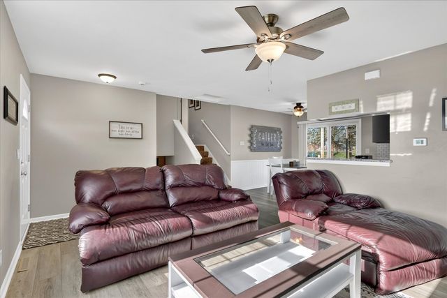 1903 Silverthorn Drive, Byron, IL 61010