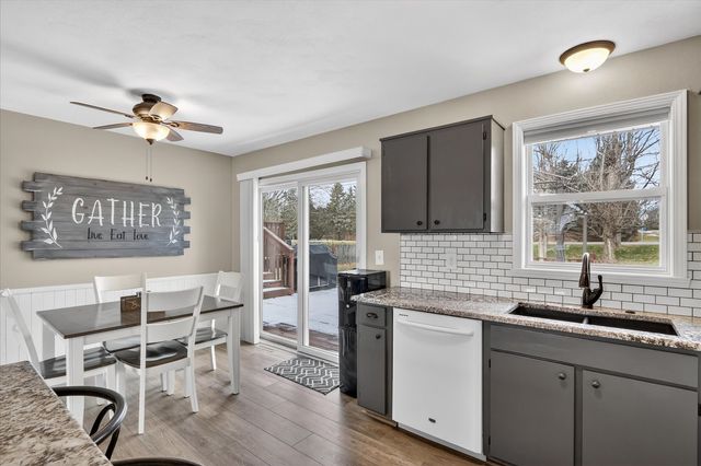 1903 Silverthorn Drive, Byron, IL 61010