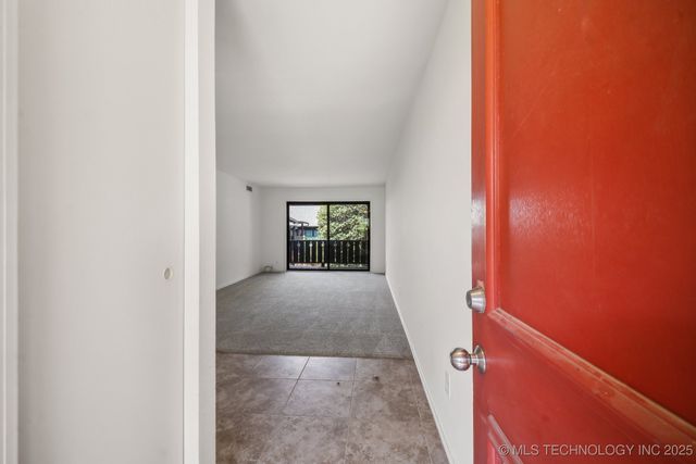 2224 S Boston Avenue E223, Tulsa, OK 74114