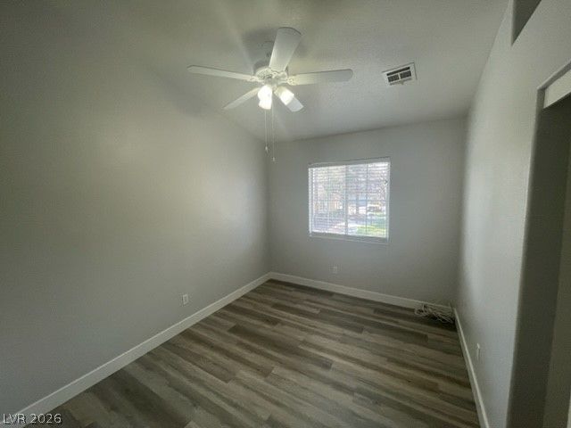 1052 Dusty Creek Street, Las Vegas, NV 89128