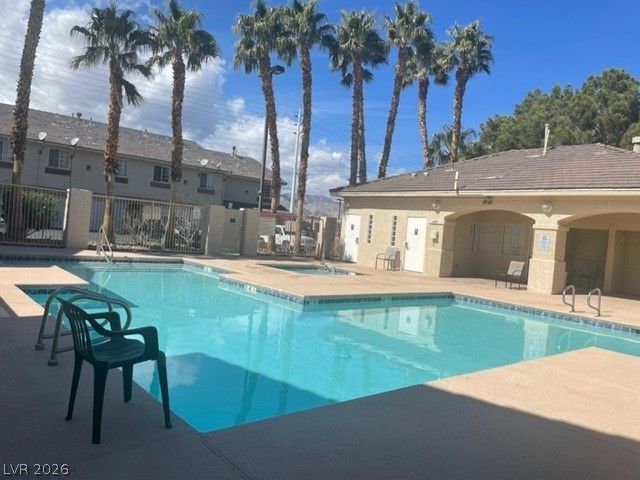 1052 Dusty Creek Street, Las Vegas, NV 89128