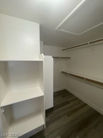 1052 Dusty Creek Street, Las Vegas, NV 89128