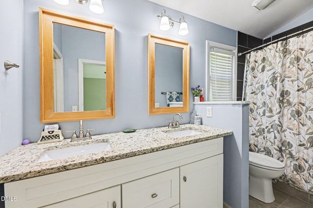 208 Deep Creek Drive, Clayton, NC 27520