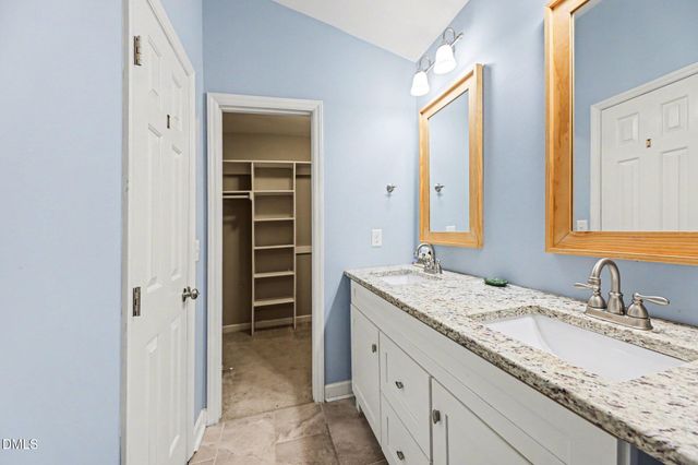 208 Deep Creek Drive, Clayton, NC 27520