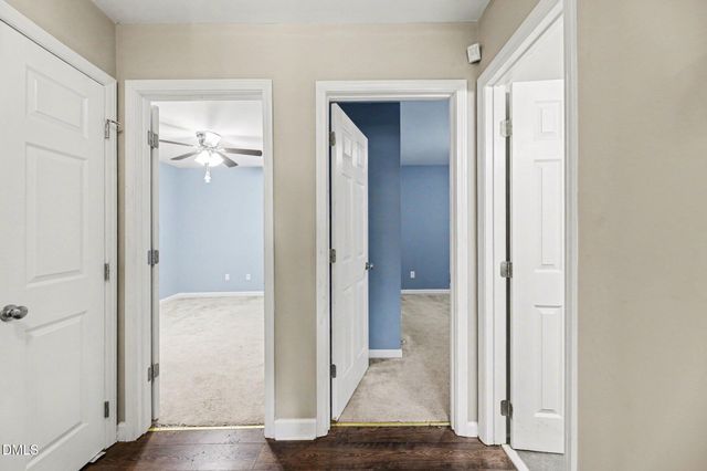 208 Deep Creek Drive, Clayton, NC 27520