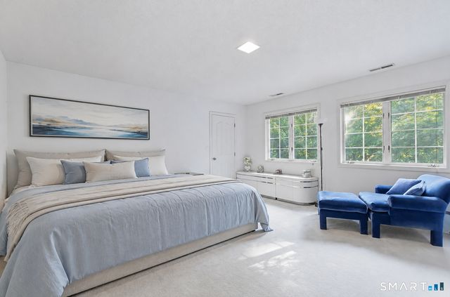 30 Grouse Lane, Woodbridge, CT 06525