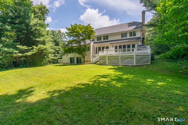 30 Grouse Lane, Woodbridge, CT 06525