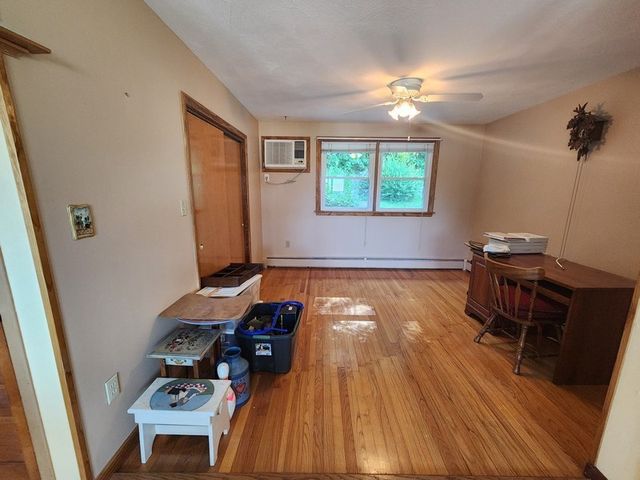 8 Rose Hill Drive, Johnston, RI 02919