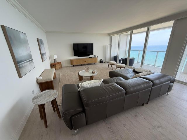 2800 S OCEAN Boulevard 15L, Boca Raton, FL 33432